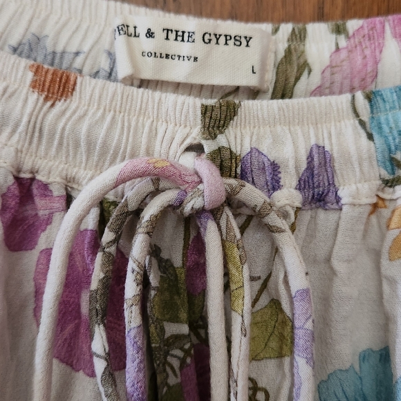 Spell and the gypsy  RARE SKIRT - Picture 3 of 3